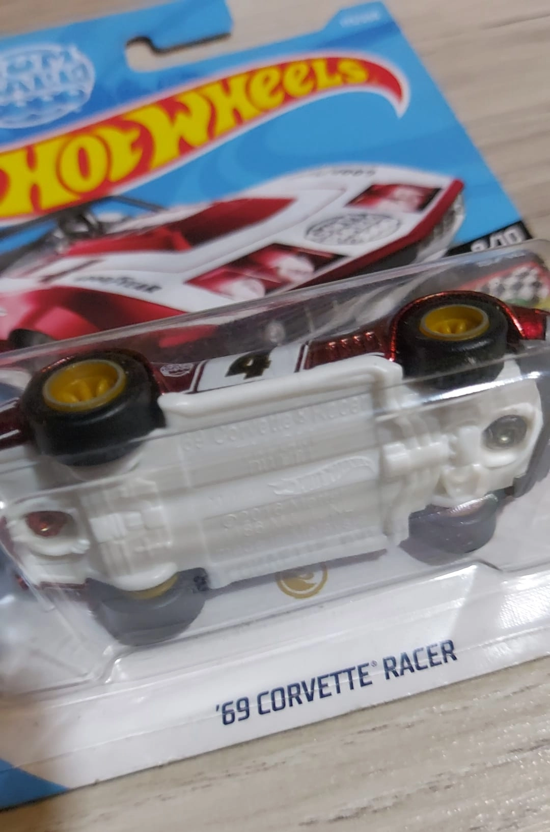 Hot Wheels 69 Corvette Racer STH