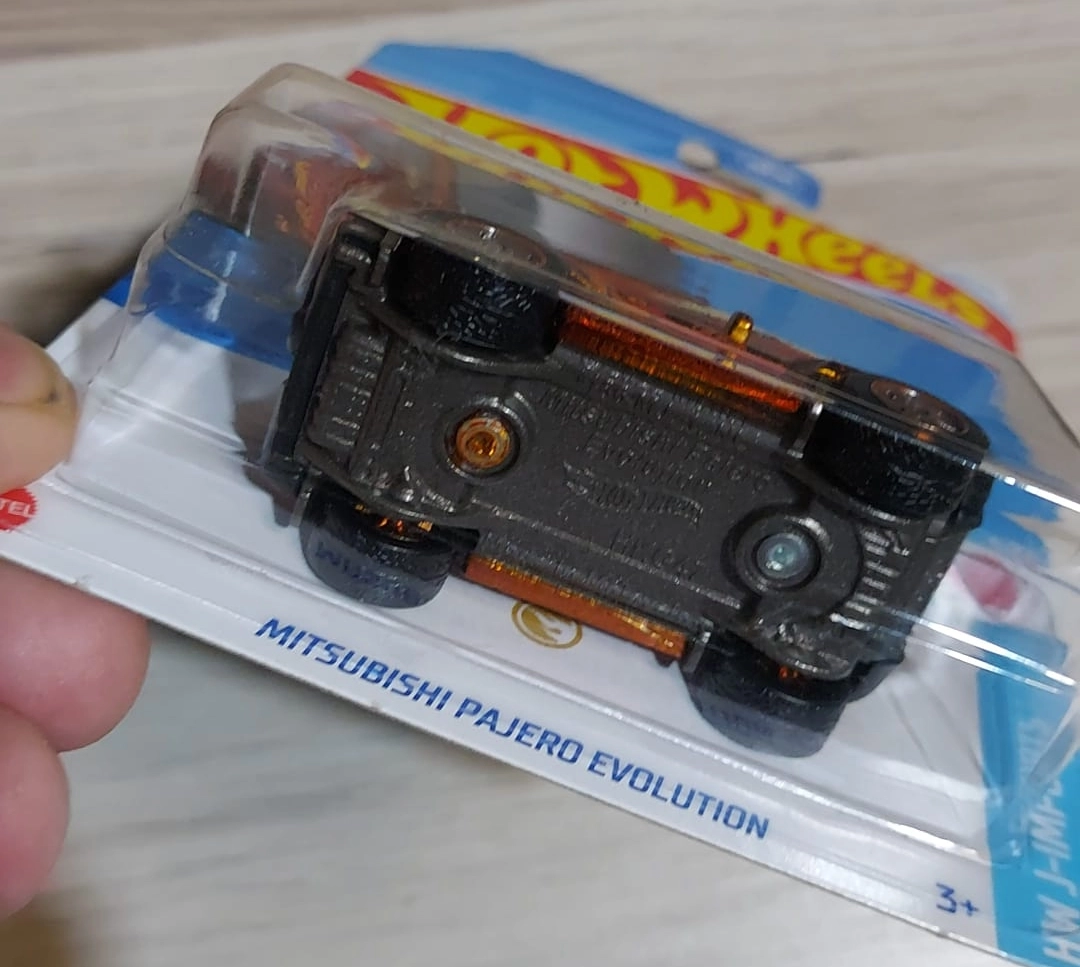 Hot Wheels Mitsubishi Pajero Evolution STH